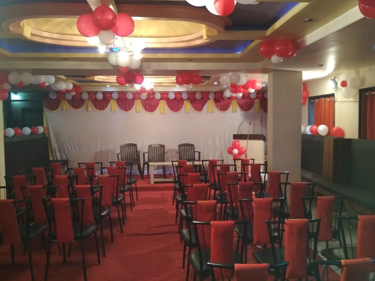 Hotel Kesari Nandan Latur Экстерьер фото